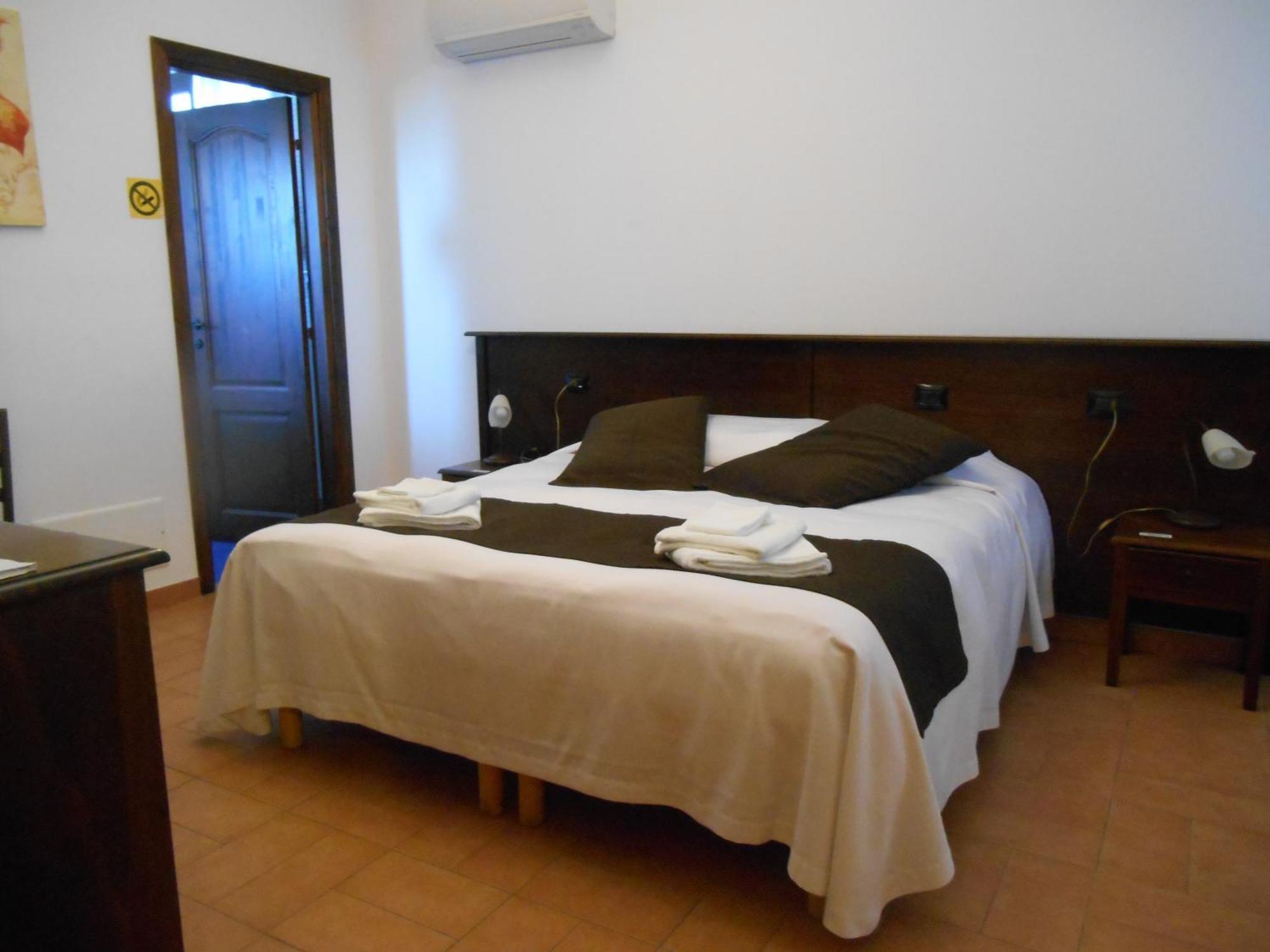 Bed & Breakfast Giardini Di Marzo Лечче Екстер'єр фото