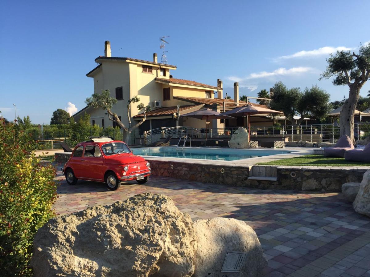 Bed & Breakfast Giardini Di Marzo Лечче Екстер'єр фото