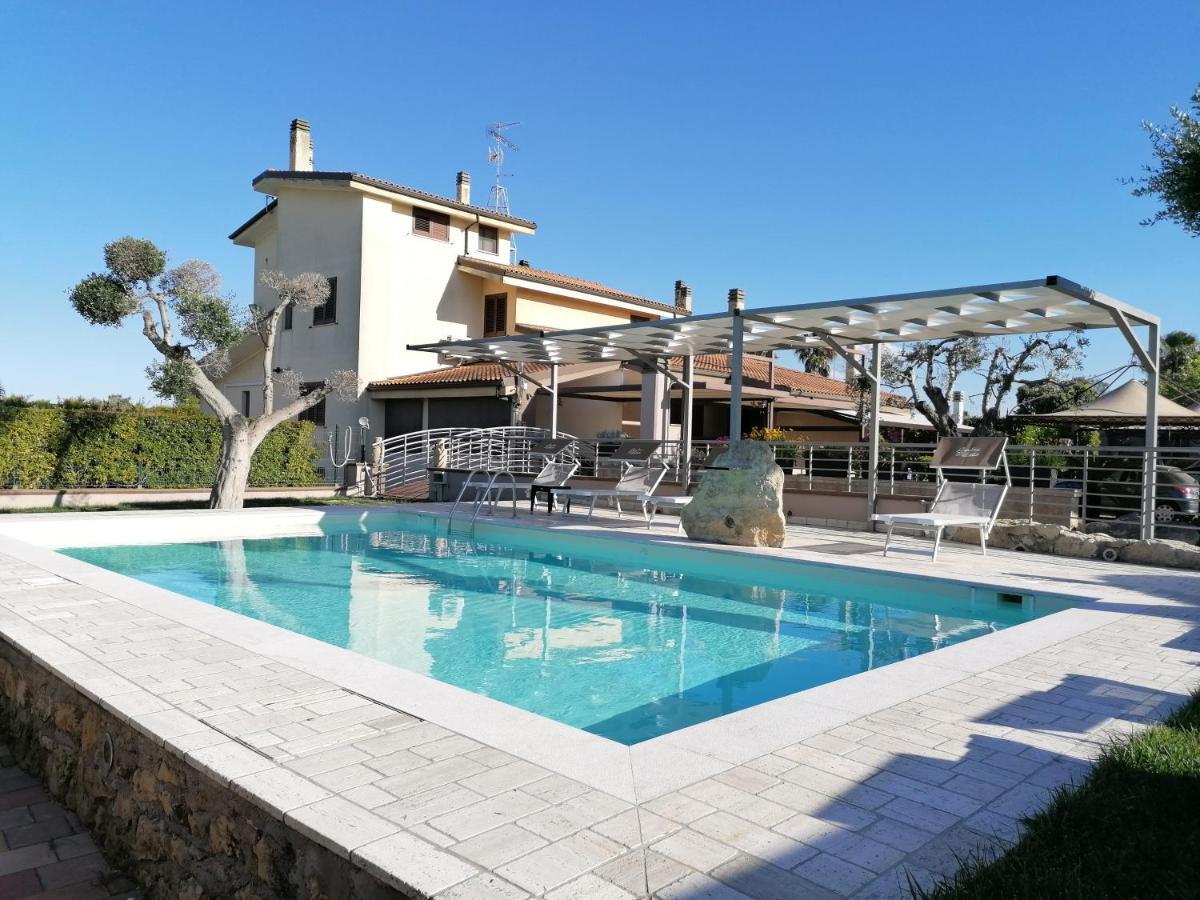 Bed & Breakfast Giardini Di Marzo Лечче Екстер'єр фото